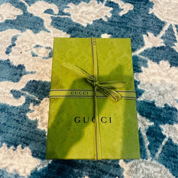 COPY - Authentic GUCCI Marmont Super mini in White! - Picture 7 of 12